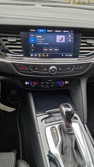OPEL INSIGNIA 2.0 CDTI 128KW.AUTOMAT.2021.POUZE OPEL SERVIS. - 18