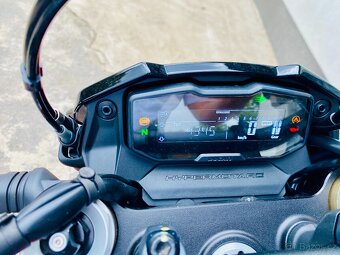 Ducati Hypermotard 698 RVE Mono, možnost splátek a protiúčtu - 18