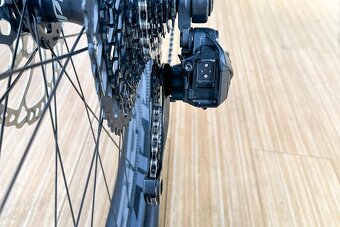 Celoodpružené kolo GIANT Reign Advanced Pro 0 - 18