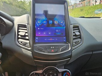 FORD FIESTA 1.4i 71kw BA+LPG 2009, TESLA cockpit - 18
