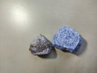 PRODÁM  VYBRANÉ MINERÁLY - 18