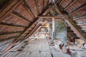 Prodej domu 258 m² s pozemkem 337 m², Smečno - 18