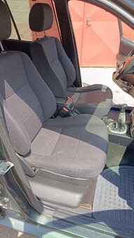 LAND ROVER FREELANDER 2005 2.0Td4 82kW 4x4 - 18