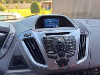 Ford Tourneo Custom 8 míst - 18