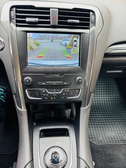 Ford Mondeo 2.0 TDCi Titanium -AUTOMAT-1.MAJITEL ČR - 18