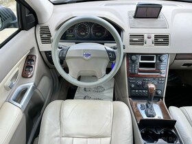 VOLVO XC90 EXECUTIVE 4.4 V8,2005,KŮŽE,XENON,ŠÍBR,4X4,ALU,BSR - 18
