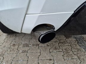 Land Rover Discovery,3.0D225kw,7míst,360kam,HUD,kůže,2018 - 18