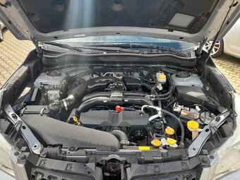 Subaru Forester 4×4 2,0i 110 KW AC STK - 18