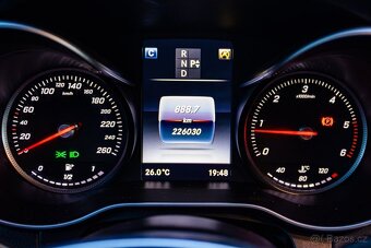 Mercedes-Benz C220d Coupé AMG Line - 18