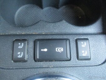 Škoda Fabia 1.2 TSi Monte Carlo - 18