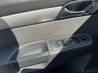 Volkswagen Sharan 2,0 TDI 212000km 7 míst. - 18