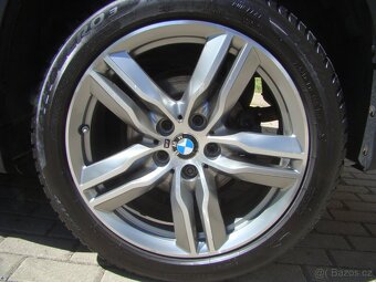 BMW X1 18i AUTOMAT FULL LED 60900 km - 18