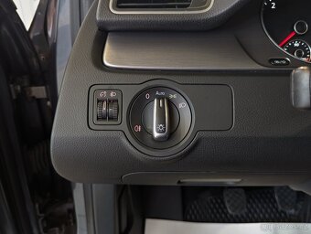 Volkswagen Passat VARIANT 1.6TDi 77kW TEMPOMAT PDC - 18