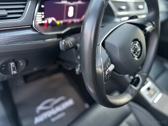 ŠKODA SUPERB 2.0 TDI 110 KW TAŽNÉ COCKPIT TAŽNÉ CANTON m2021 - 18