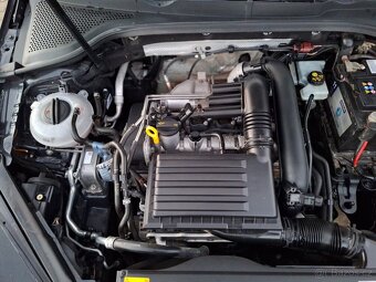 VW GOLF VARIANT 1.2 TSI 77 KW.TAŽNÉ - 18