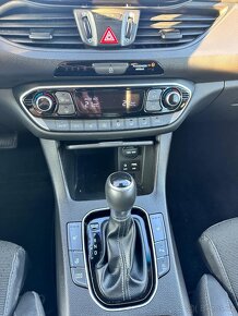 Hyundai i30 combi, 1.6 CRDI, 100 kW, Premium, aut, DPH - 18