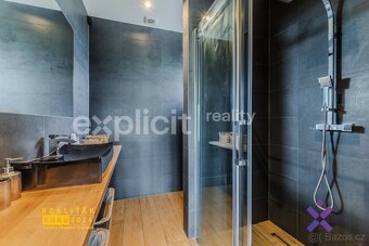 Prodej luxusního rodinného domu 4+kk, 190 m2 - Bochoř, okres - 18