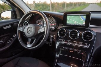 Mercedes Benz GLC 250 AMG Line nové v CZ (DPH) - 18