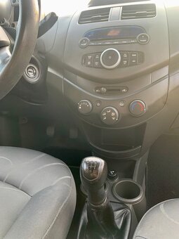 Chevrolet Spark 1.0 - 18