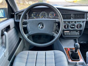 MERCEDES W201 2.6 R6 122KW,MANUAL,KLIMA,BEZ RZI,ALU AMG,TOP - 18