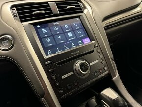 FORD MONDEO 2.0 187ps Hybrid ecvT Auto Vignale SW - 18