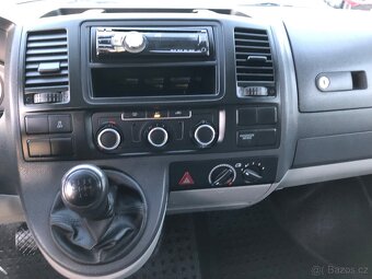 VW T5 Facelift rv. 2011 2.0TDI KLIMATIZACE 9 míst - 18