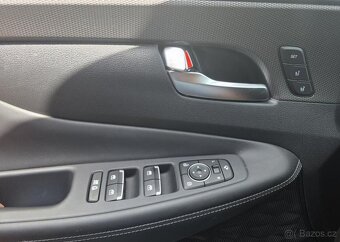 Hyundai Santa Fe 2.2-PREMIUM-4x4-DPH-7 MÍST - 18