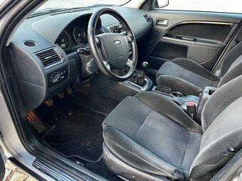 Ford Mondeo Combi Ghia - 18