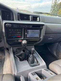 Toyota Land Cruiser HDJ80 - 18
