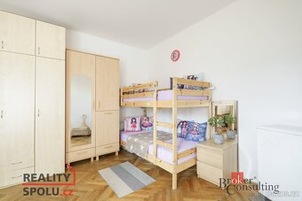 Prodej, komerční/činžovní dům, 536 m2, Pražská třída 7/64, K - 18