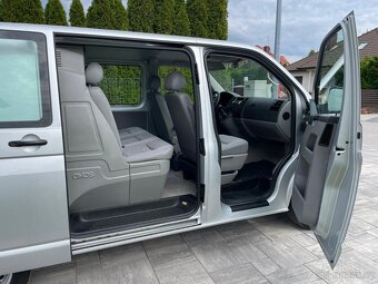 VW TRANSPORTER T5 1.9TDI BEZ DPF 5 MÍST R.V.2006 - 18