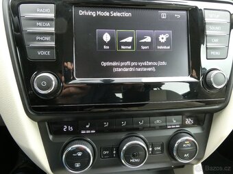 Škoda Octavia 2.0 TDi 110kW Style, 1.majitel, serviska - 18