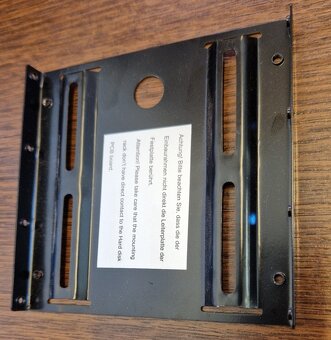 Pevné disky do PC a NTB + redukce, atd.. - 18