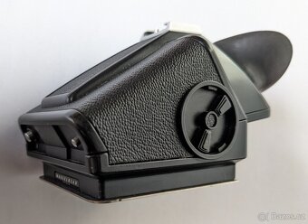 Středoformátový fotoaparát 6x6 HASSELBLAD a objektivy - 18