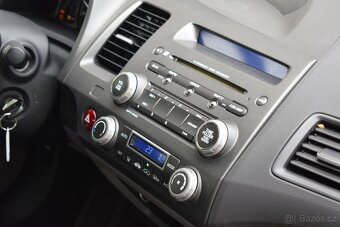 Honda Civic 1,3 IMA Hybrid MX/2006/ČTĚTE/ - 18