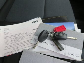 Renault Master 2.3 DCi 107 kW 9-míst - 18