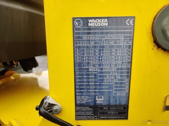 Čelní nakládač Wacker Neuson WL 95 - 18