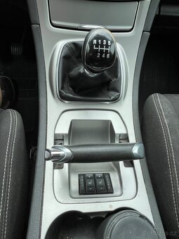 Ford S-Max - 18