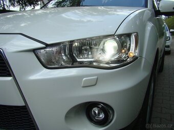 Mitsubishi Outlander 2.0i MIVEC - 18