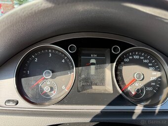 Volkswagen Passat B7 Variant - 18