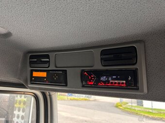 Prodám Mercedes-Benz Atego 1518 L, valník + plachta - 2 kusy - 18