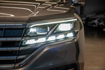 Volkswagen Touareg, 3.0 TDI 210 kW Elegance vzduch - 18