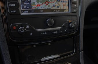 Ford Galaxy Titanium 2.0 Duratorq - 18