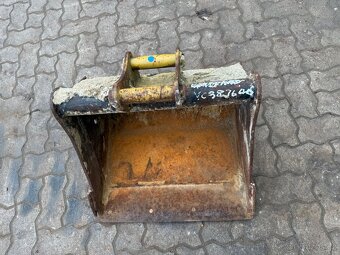 Komatsu PC26MR-3 - 18