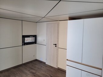 Hausbot 15.4 x 4.2m  NEW Houseboat Zariadeny - 18