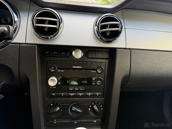 Ford Mustang, 4.0 V6, 150kw Manual - 18