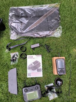 Zavazacia lodka s GPS + Sonar - 18