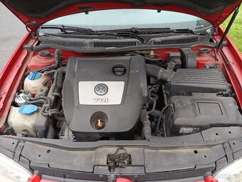 Prodám VV Golf, 1.9 tdi, r.v. 2005 - 18