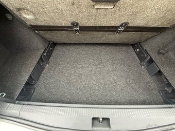 Škoda octavia III FE 2.0tdi 110kw full led 165km - 18