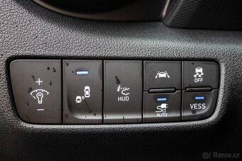 Hyundai Kona Electric 150 PREMIUM - 18